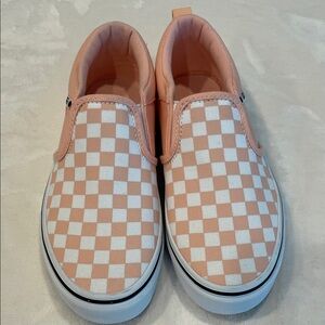 NWOT Vans Kids Peach and White Checkered Slip-On Sneakers